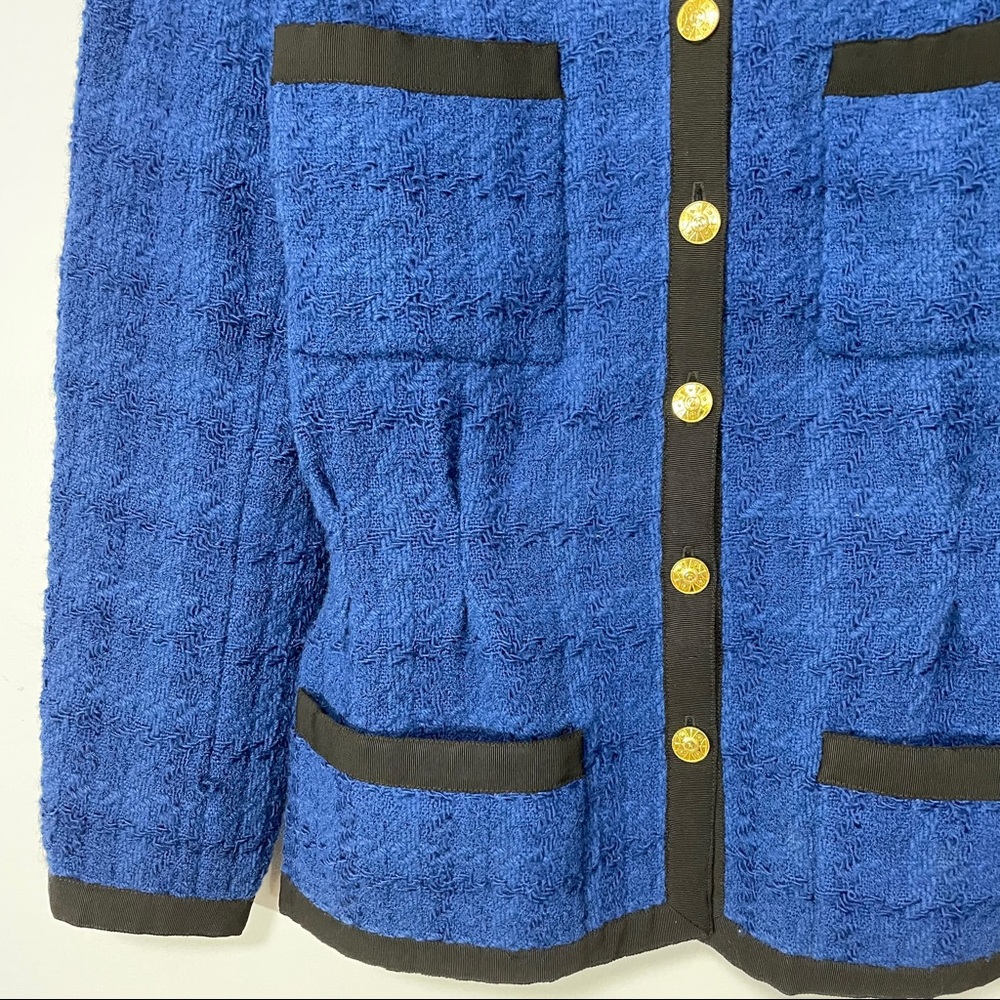 SOLD Chanel Vintage 1989 Iconic Blue Tweed Blazer - Picture 7 of 13